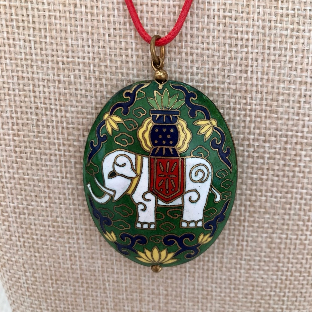 Green Cloisonné Enamel Elephant Pendant Necklace 1.5" x 2" Vintage